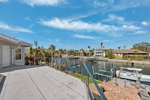 123 8th St E, Tierra Verde, FL 33715 - Photo 80