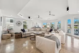 123 8th St E, Tierra Verde, FL 33715 - Photo 4