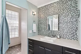123 8th St E, Tierra Verde, FL 33715 - Photo 38