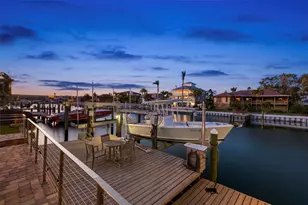 123 8th St E, Tierra Verde, FL 33715 - Photo 22