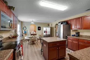 9703 33rd Ave E, Palmetto, FL 34221 - Photo 8