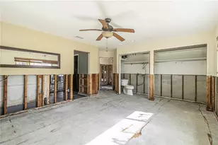 945 Bayshore Dr, Tarpon Springs, FL 34689 - Photo 22