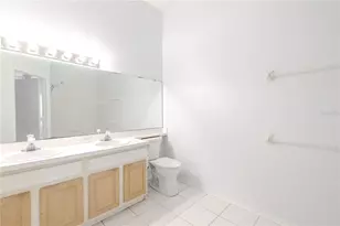 2432 Lake Woodberry Cir, Brandon, FL 33510 - Photo 30