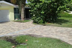 105 Causeway Blvd, Belleair Beach, FL 33786 - Photo 1