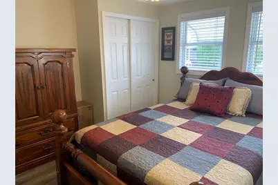 10138 N Lake Drive, Largo, FL 33773 - Photo 20