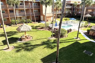 12760 Indian Rocks Rd, Largo, FL 33774 - Photo 20