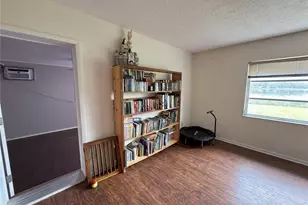 3922 Lake Joyce Dr, Land O Lakes, FL 34639 - Photo 18