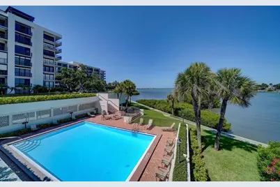 6 Belleview Boulevard #105, Belleair, FL 33756 - Photo 42
