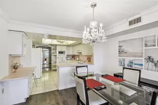 5200 Brittany Dr S, Saint Petersburg, FL 33715 - Photo 30