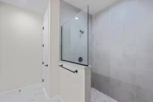 112 Sidney Ct, Rotonda West, FL 33947 - Photo 16