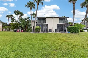 1028 Apollo Beach Blvd, Apollo Beach, FL 33572 - Photo 28