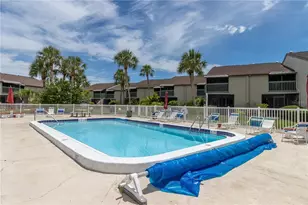 1028 Apollo Beach Blvd, Apollo Beach, FL 33572 - Photo 8