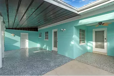 11435 2nd Street E, Treasure Island, FL 33706 - Photo 2
