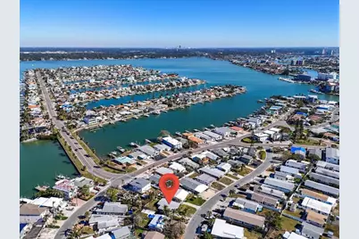 11435 2nd Street E, Treasure Island, FL 33706 - Photo 20