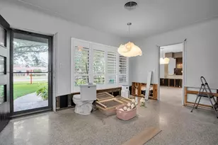 266 Snell Isle Blvd NE, Saint Petersburg, FL 33704 - Photo 18