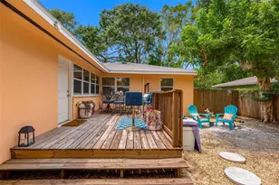 2201 Park St N, Saint Petersburg, FL 33710 - Photo 48