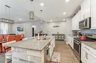 6028 Milestone Dr, Apollo Beach, FL 33572 - Photo 20