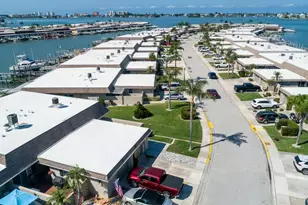 494 Boca Ciega Point Blvd N, Saint Petersburg, FL 33708 - Photo 32