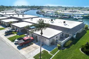 494 Boca Ciega Point Blvd N, Saint Petersburg, FL 33708 - Photo 28