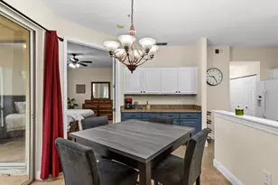 5041 Sunridge Palms Dr, Tampa, FL 33617 - Photo 12