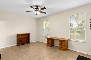 5041 Sunridge Palms Dr, Tampa, FL 33617 - Photo 26