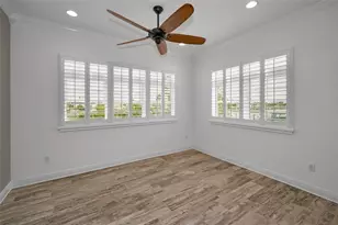 11325 5th St E, Treasure Island, FL 33706 - Photo 26