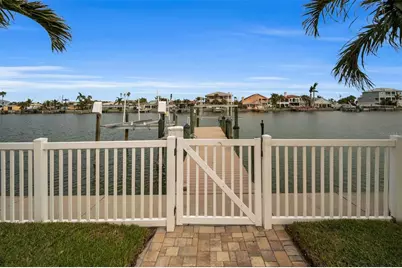 11325 5th Street E, Treasure Island, FL 33706 - Photo 62