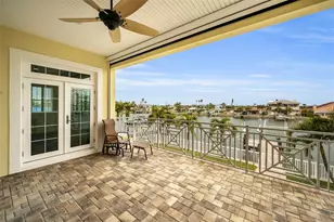 11325 5th St E, Treasure Island, FL 33706 - Photo 16