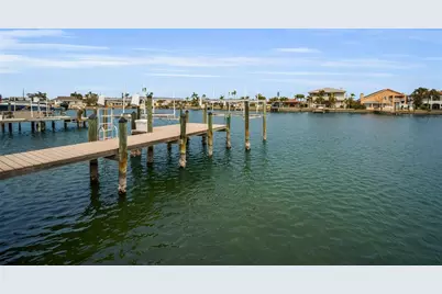 11325 5th Street E, Treasure Island, FL 33706 - Photo 66