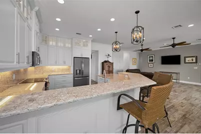 11325 5th Street E, Treasure Island, FL 33706 - Photo 24
