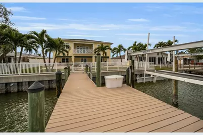 11325 5th Street E, Treasure Island, FL 33706 - Photo 64