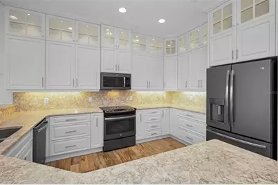11325 5th Street E, Treasure Island, FL 33706 - Photo 20