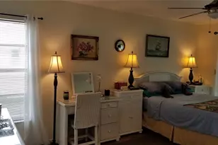 255 Capri Cir N, Treasure Island, FL 33706 - Photo 26