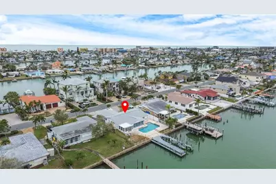 11185 5th Street E, Treasure Island, FL 33706 - Photo 8