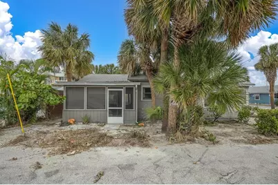 130 90th Avenue, Treasure Island, FL 33706 - Photo 14