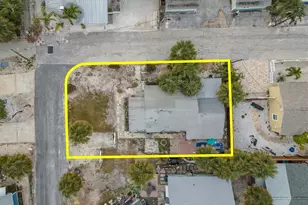 130 90th Ave, Treasure Island, FL 33706 - Photo 8