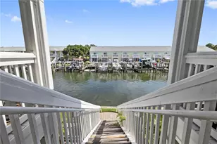 5012 Starfish Dr SE, Saint Petersburg, FL 33705 - Photo 20