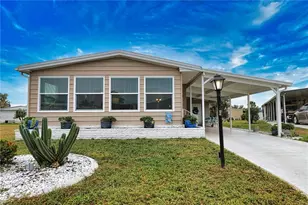252 Hibisco Dr, North Port, FL 34287 - Photo 4