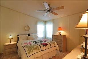 252 Hibisco Dr, North Port, FL 34287 - Photo 32