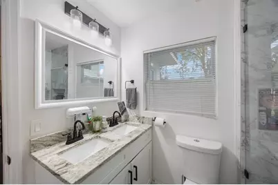 2504 W Fletcher Avenue, Tampa, FL 33618 - Photo 16