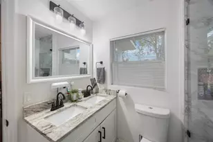 2504 W Fletcher Ave, Tampa, FL 33618 - Photo 16