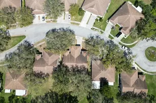 35324 Whispering Pines Dr, Zephyrhills, FL 33541 - Photo 42