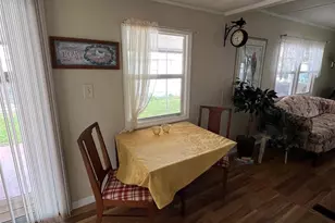 11300 124th Ave, Largo, FL 33778 - Photo 8