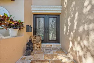 513 Suwanee Cir, Tampa, FL 33606 - Photo 6