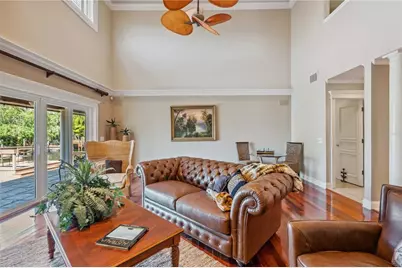 513 Suwanee Circle, Tampa, FL 33606 - Photo 42