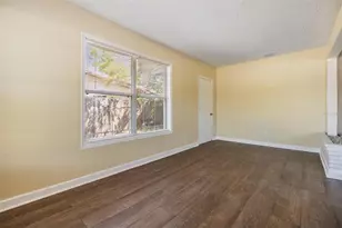 5130 Dr Martin Luther King Jr St S, Saint Petersburg, FL 33705 - Photo 8