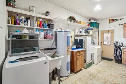 35138 Dale Avenue, Zephyrhills, FL 33541 - Photo 18