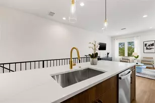 8631 5th St N, Saint Petersburg, FL 33702 - Photo 20