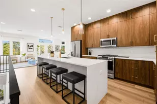 8631 5th St N, Saint Petersburg, FL 33702 - Photo 10