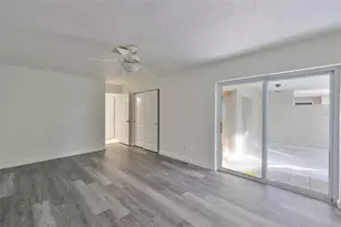 439 Boca Ciega Point Blvd N, Saint Petersburg, FL 33708 - Photo 16